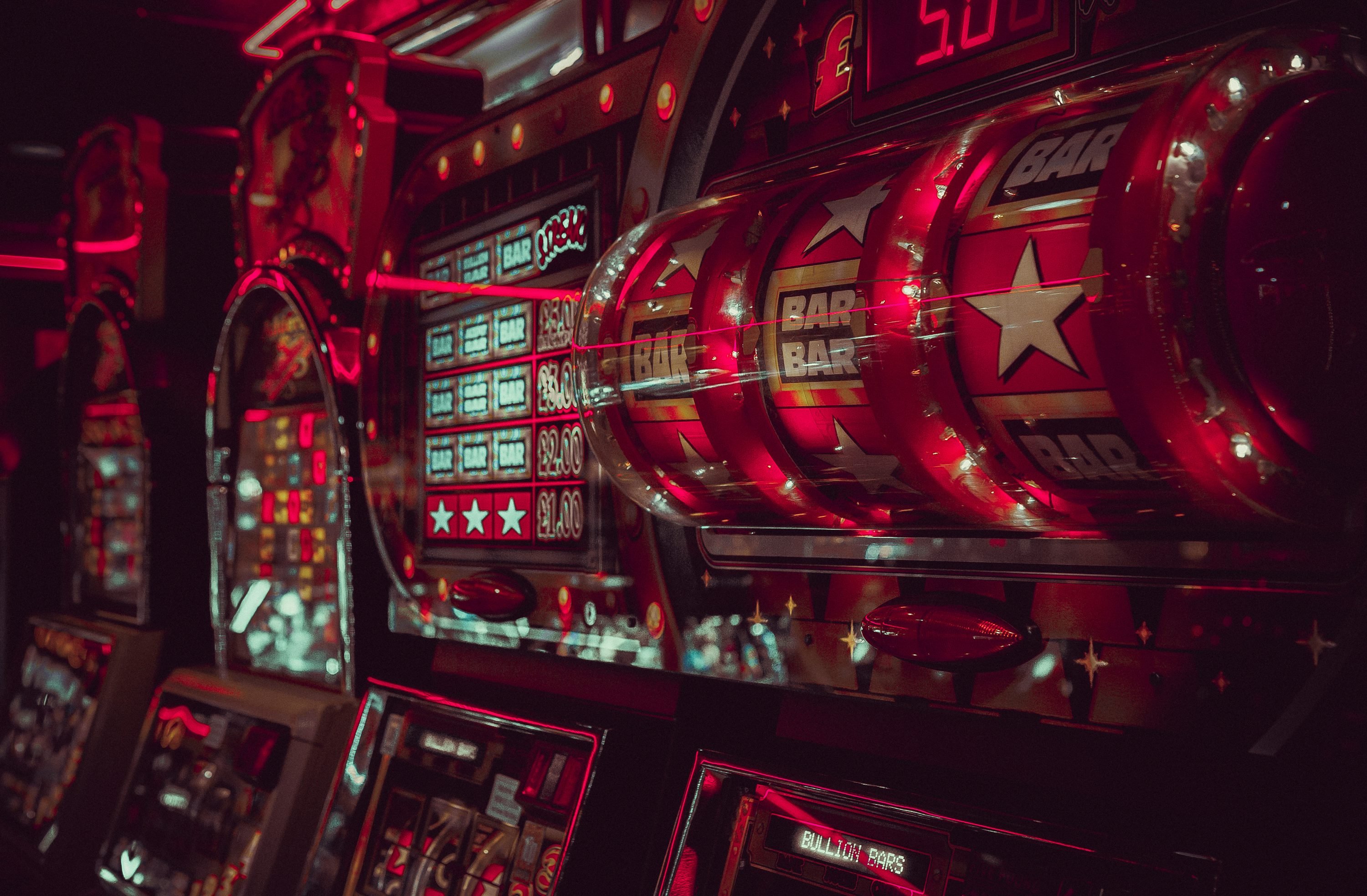 818slot APP တွင် Slots Live Casino Sportsbook ဂိမ်းများ မြန်မာ ကစားသူ