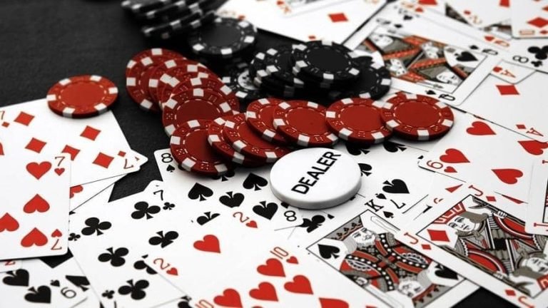 818slot Platform ဖွံ့ဖြိုးတိုးတက်မှုနှင့် မြန်မာ Online Gaming ကစားသူများ တိုးပွားလာပုံ